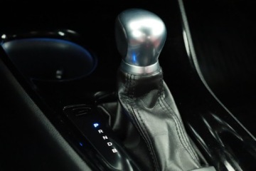 Toyota C-HR I Crossover 1.8 Hybrid 122KM 2018 Toyota C-HR 1.8 Hybrid, Salon Polska, Serwis ASO, zdjęcie 13