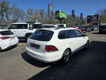 Volkswagen Golf VI Variant 2.0 TDI-CR DPF 140KM 2010 Volkswagen Golf 2.0 TDI 140 KM, Automat DSG,, zdjęcie 3