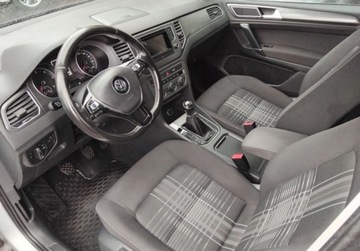 Volkswagen Golf Sportsvan Sportsvan 1.6 TDI BlueMotion 110KM 2015 Volkswagen Golf Sportsvan 1,6 Tdi Navi Alufelgi Klimatronik Po oplatach, zdjęcie 7