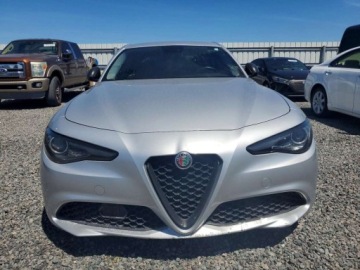 Alfa Romeo Giulia II 2019 Alfa Romeo Giulia 2019 ALFA ROMEO GIULIA 2.0 Benzyna 280KM, zdjęcie 1