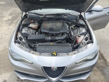 Alfa Romeo Giulia II Sedan Facelifting 2.0 Turbo 280KM 2020 Alfa Romeo Giulia TI 2020 2.0l od ubezpieczalni 2.0 Benzyna 280KM, zdjęcie 6