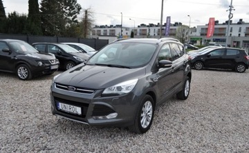 Ford Kuga Benzyna 4x4 Automat Titanium