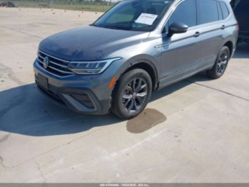 Volkswagen Tiguan II 2022 Volkswagen Tiguan 2.0T Se 2022 2.0 Benzyna 184KM, zdjęcie 1