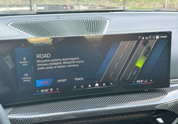 BMW Seria 4 G22-23-26 M4 Coupe Facelifting 3.0 M4 530KM 2025 BMW M4 Samochod demonstracyjny RABAT 109 400 zl BMW Bonkowscy Wroclaw, zdjęcie 20
