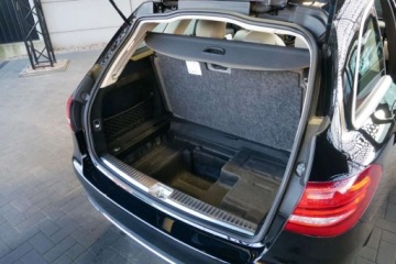 Mercedes Klasa C W205 Kombi 200 184KM 2017 Mercedes-Benz Klasa C 2.0 184KM 4MATIC Estate, Bezwyp., Panorama, Jasne wn, zdjęcie 36