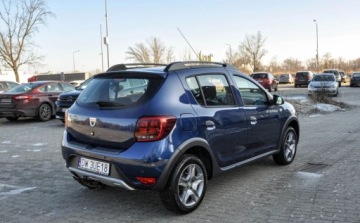 Dacia Sandero II Hatchback 5d Facelifting 0.9 TCe 90KM 2018 Dacia Sandero Stepway Lift 2018 r. Bezwypadkowy 54 tys. km Benzyna 90KM, zdjęcie 3