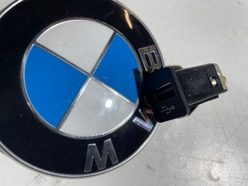 BMW E60 E70 X5 E84 X1 E90 HNÍZDO USB 9167196