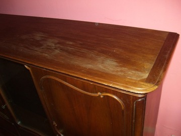 ОРЕХОВАЯ ВИТРИНА, БИБЛИОТЕКА