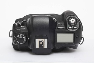 Корпусная зеркальная камера FujiFilm FinePix S3 Pro
