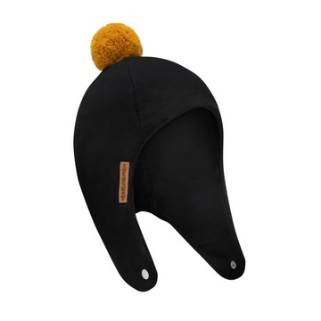 Zimowa czapka pilotka czarna z pomponem 43-46 cm