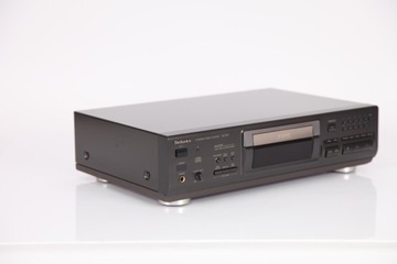 CD-проигрыватель Technics SL-PS7
