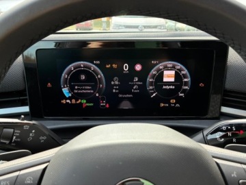 Volkswagen T-Roc I SUV Facelifting 1.5 TSI ACT 150KM 2026 Volkswagen T-Roc R-Line 1.5 eTSI 150 KM DSG, zdjęcie 13