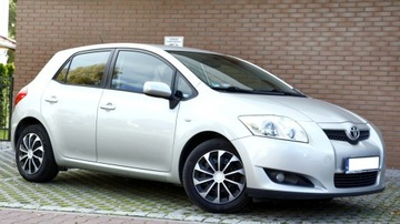 Toyota Auris I 2010 Toyota Auris Klimatronic|Parktronic|6 Bieg| Zarej|, zdjęcie 2