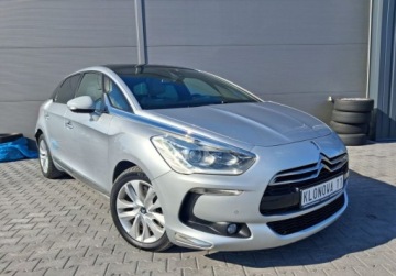 DS 5 Hatchback (Citroen) 2.0 HDi Hybrid4 200KM 2014 Citroen DS5 Bezwypadekserwisfull wersja4x4 2.0 Hybryda 200KM, zdjęcie 3