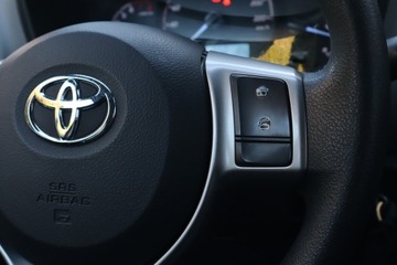 Toyota Yaris III Hatchback 5d Facelifting 1.0 VVT-i 69KM 2017 Toyota Yaris 1.0 VVT-i, Salon Polska, Serwis ASO, zdjęcie 14