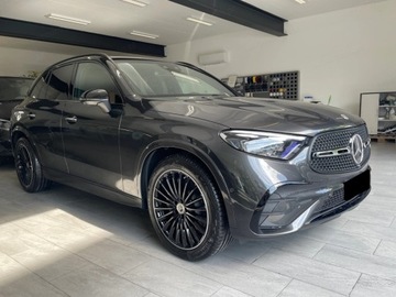 Mercedes GLC C254/X254 Coupe 2.0 220d 197KM 2025 MERCEDES-BENZ GLC 220 d 4-Matic AMG Line 2.0 (197KM) 2025, zdjęcie 2