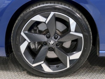 Skoda Superb IV Kombi 2.0 TDI 193KM 2026 Od ręki - Sportline 2.0 TDI 4x4 DSG 193KM, zdjęcie 11