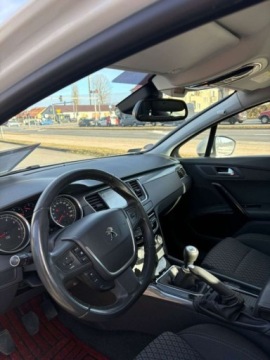 Peugeot 508 I SW Facelifting 1.6 e-THP 165KM 2016 Peugeot 508 Sedan 1.6 Benzyna 165 KM Active LED NAVI SALON PL 1.6, zdjęcie 16