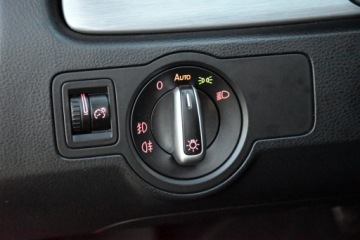 Volkswagen Passat B7 Variant 2.0 TDI CR DPF BlueMotion 140KM 2012 Volkswagen Passat B7 Variant Comfortline 2.0TDI *AUTOMAT* BOGATA Wersja HAK, zdjęcie 17