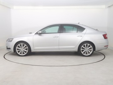 Skoda Octavia III Liftback Facelifting 1.8 TSI 180KM 2017 Skoda Octavia 1.8 TSI, Salon Polska, DSG, Skóra, zdjęcie 2