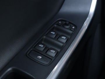 Volvo XC60 I SUV Facelifting 2.0 D3 DRIVE-E 150KM 2015 Volvo XC60 D3, Navi, Klima, Klimatronic, Tempomat, zdjęcie 16