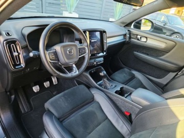 Volvo XC40 Crossover 2.0 D3 150KM 2019 Volvo XC 40 ___R-Design___2.0D3 150KM Virtual LED Skora Alcantara HarmanKa, zdjęcie 36