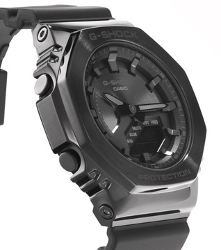 Zegarek Casio G-Shock GM-S2100B-8AER czarny pasek