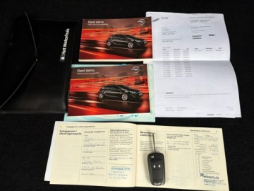 Opel Astra J Hatchback 5d 1.4 Turbo ECOTEC 120KM 2011 Opel Astra 1.4 turbo 120 KM Sportowe fotele Alu 18, zdjęcie 25