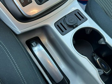 Ford C-MAX II Minivan 2.0 TDCi 140KM 2011 Ford C-Max Climatronic camera cofania super stan, zdjęcie 14