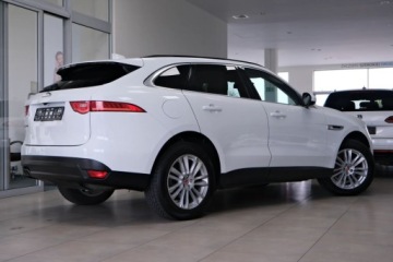 Jaguar F-Pace SUV 2.0 iD4 240KM 2018 Jaguar F-Pace 2.0 Diesel 241KM, zdjęcie 8