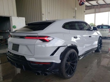 Lamborghini Urus 2023 Lamborghini Urus S AWD 2023 V8 657KM 4.0 Benzyna 657KM, zdjęcie 6
