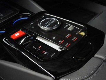 BMW Seria 5 G90-91 M Sedan 4.4 V8 727KM 2026 BMW Seria 5 M5 Sedan 4.4 (727KM) 2026, zdjęcie 15