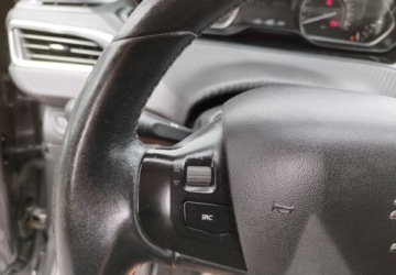 Peugeot 2008 I SUV 1.6 BlueHDi 99KM 2015 Peugeot 2008 Peugeot 208 1.6 e-hdi 100km stan bdb niski przebieg gwarancja, zdjęcie 24