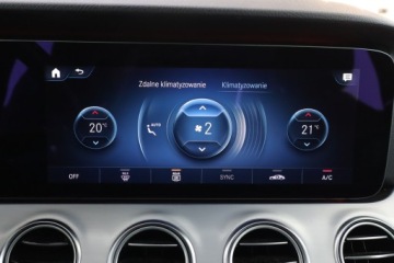 Mercedes Klasa E W213 Kombi Plug-in Facelifting 2.0 E300de 306KM 2020 Mercedes E E 300 de, 301 KM, Automat, Skóra, Navi, zdjęcie 15