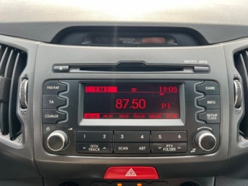 Kia Sportage III SUV 1.6 GDI 135KM 2011 Kia Sportage KLIMATYZACJA LEDY PARKTRONIC CHROMY GWARANCJA SERWISOWANA 1.6, zdjęcie 11