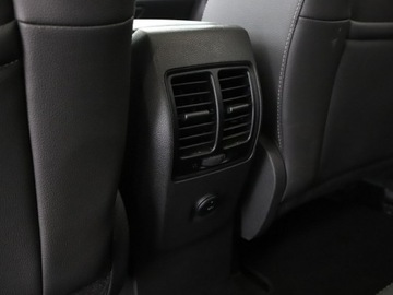 Ford Kuga II SUV Facelifting 2.0 TDCi 150KM 2017 Ford Kuga 2.0 TDCi Titanium Panorama Nawigacja, zdjęcie 34