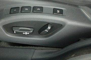 Volvo V70 III Kombi Facelifting 2.0 D4 DRIVE-E 181KM 2014 Volvo V70 D4, 178 KM, Skóra, Navi, Xenon, zdjęcie 8