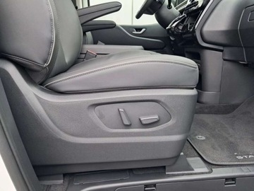 Hyundai Staria 1.6 T-GDI HEV 225KM 2025 Hyundai Staria HEV Luxury Dark 1.6 Hybryda 225KM, zdjęcie 14