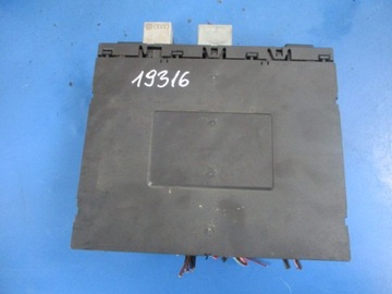 TOURAN И БЛОК ПРЕДОХРАНИТЕЛЕЙ 1K0937124H 1K0937049G