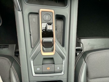 Cupra Formentor Crossover 1.5 TSI 150KM 2025 Cupra Formentor 1.5 eTSI MHEV 150 KM DSG Wersja po, zdjęcie 19