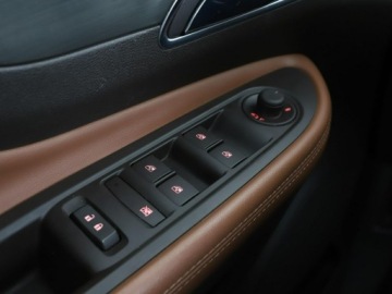 Opel Mokka I SUV 1.4 Turbo ECOTEC 140KM 2016 Opel Mokka Innovation automat navi kamera grzane, zdjęcie 32