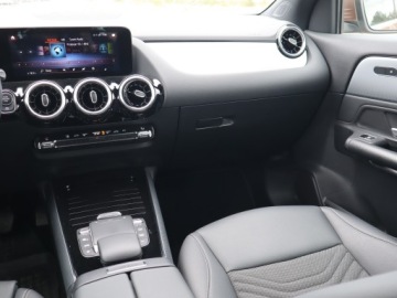 Mercedes GLA II Off-roader 1.3 200 163KM 2023 Mercedes GLA GLA 200, Salon Polska, Serwis ASO, zdjęcie 7