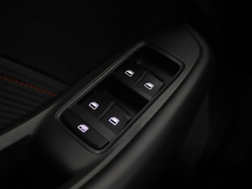 MG ZS I 2023 MG ZS Luxury skóra navi PDC LED tempomat, zdjęcie 34