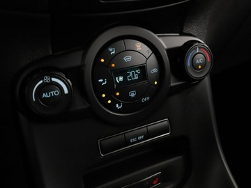 Ford Fiesta VII Hatchback 3d ST 1.6 EcoBoost 182KM 2016 Ford Fiesta klima auto navi RECARO gzrane fotele, zdjęcie 27