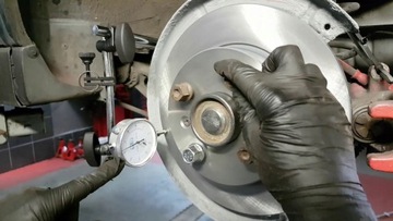 ЦИФРОВОЙ ИНДИКАТОР + МАГНИТНАЯ СТОЙКА ДЛЯ ИЗМЕРЕНИЯ РАСХОДА В КОРПУСЕ