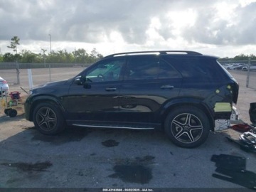 Mercedes GLE V167 2024 Mercedes-Benz GLE 350 4Matic 2024 2.0l 2.0 Benzyna 255KM, zdjęcie 2