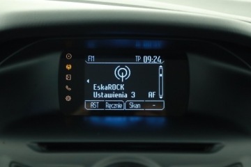 Ford Focus III Hatchback 5d 1.6 Duratorq TDCi DPF 95KM 2013 Ford Focus 1.6 TDCi, Salon Polska, Klima, zdjęcie 8