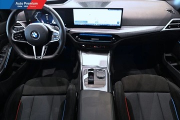 BMW Seria 3 G20-G21 Limuzyna 2.0 320i 184KM 2024 BMW Seria 3 320i xDriveFV23Adaptacyjne Reflektory LED 2.0 Benzyna 184KM, zdjęcie 11