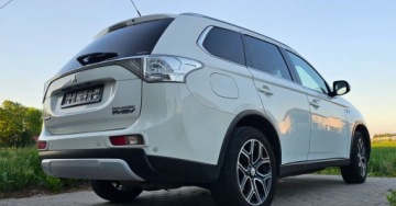 Mitsubishi Outlander III 2016 Mitsubishi Outlander ELEKTYK Benzyna Naped 44 skora kamera cofania, zdjęcie 7