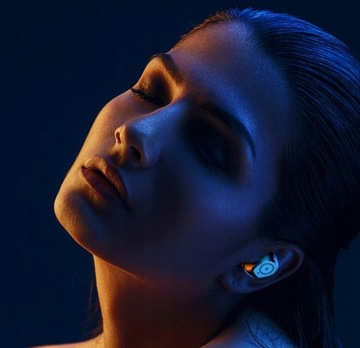 БЕСПРОВОДНЫЕ НАУШНИКИ-ВКЛАДЫШИ BLUETOOTH С МИКРОФОНОМ ДЛЯ СПОРТИВНЫХ ИГР